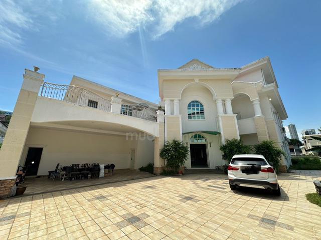 JLN D.S RAMANATHAN, 3/Bungalow for sale -- la 10,635sf 1