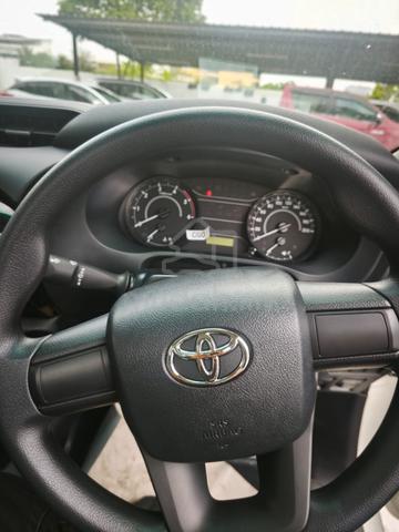 2026 Toyota HILUX 2.4 MT MY17 AN120 FACELIFT II - 5
