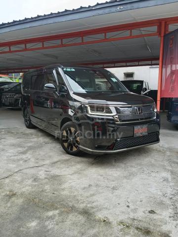 Honda STEPWAGON 1.5 Spada (A) - 1