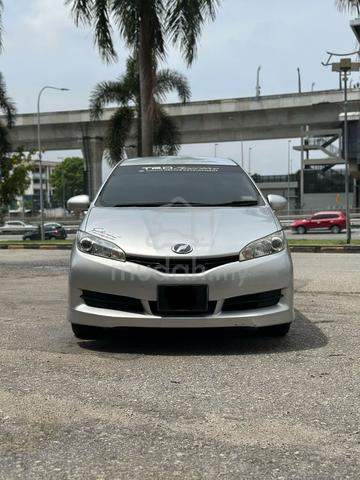 2009 Toyota WISH 1.8 S (A) - 2