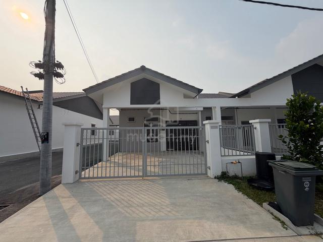 Kluang Parkland @ Taman Bukit Perdana (Single Storey RMMJ hse for Rent 1