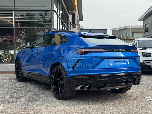 2021 Lamborghini URUS 4.0 Ready stock at showroom - 3