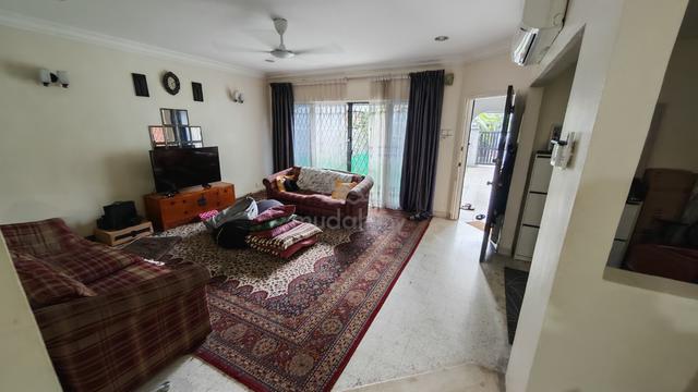 Taman Pinggiran Ukay, Ampang Ulu Kelang (24 x 70) Freehold 2 storey 1