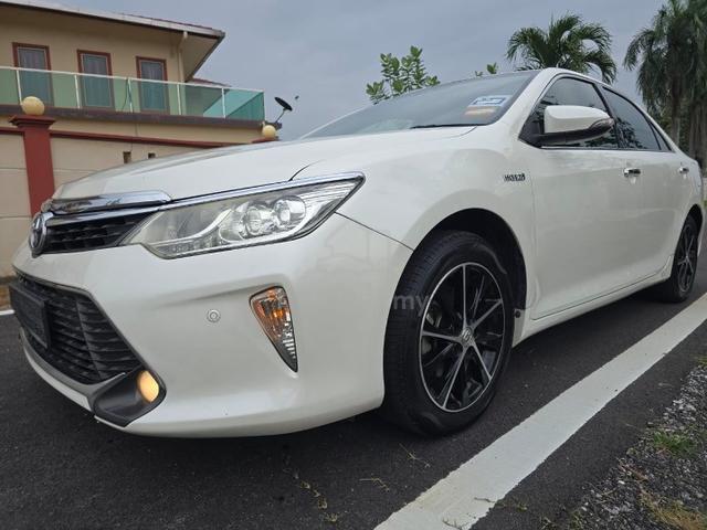 Toyota CAMRY 2.5 HYBRID AVV50R FACELIFT ORI PAINT - 3