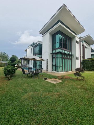 End Lot Fera Semi-D 2 Storey with Swimming Pool at Presint 8 Putrajay 1