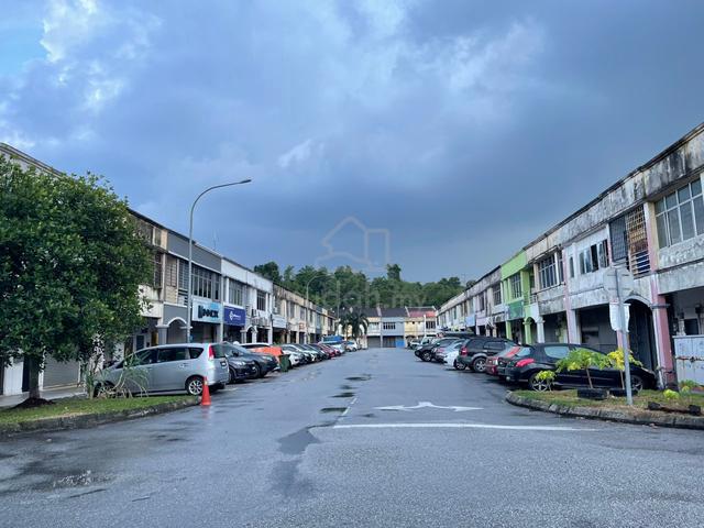 2storey Rawang Putra shop 2