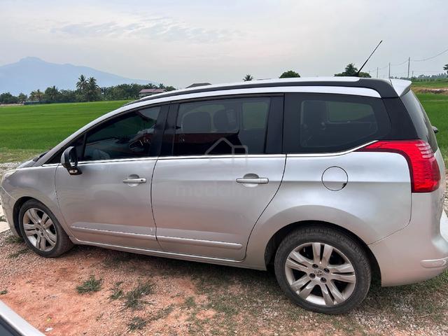 2013 Peugeot 5008 1.6 THP (A) - 5