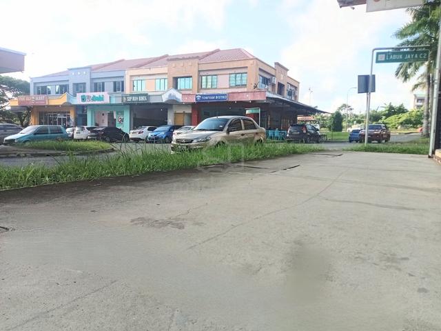 Sabah Sandakan in front main road total 4 lots (2 corner+2 inter) 1