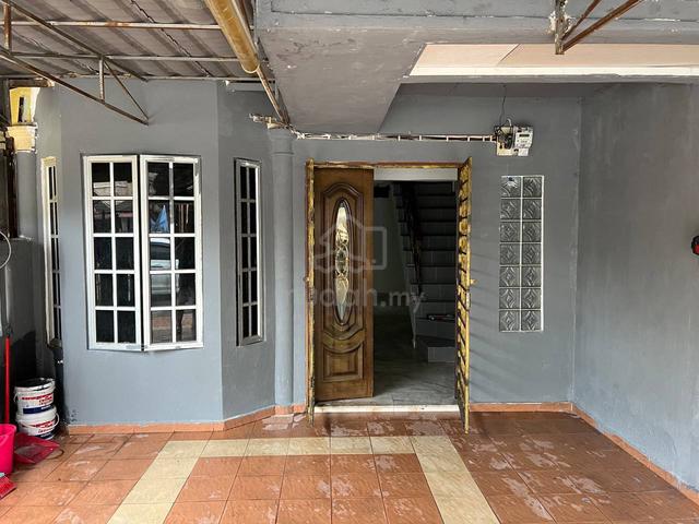 SELL RENOVATED 2 STOREY TERRACE Taman Samudera Batu Caves Selangor 1