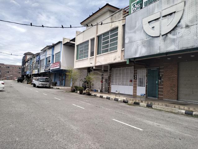 Tenure Freehold / Shoplot For Sales @ Taman Tasek / 1593 sqft 2
