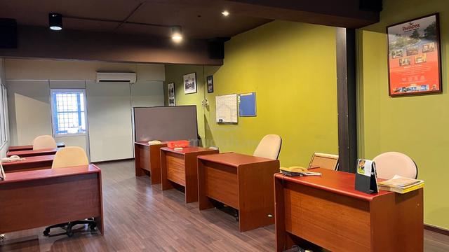 GREENTOWN BUSINESS CENTRE SHOP LOT(2nd Floor) For Sale 1
