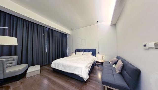 Banyan Tree ,KLCC unit for Sale 3