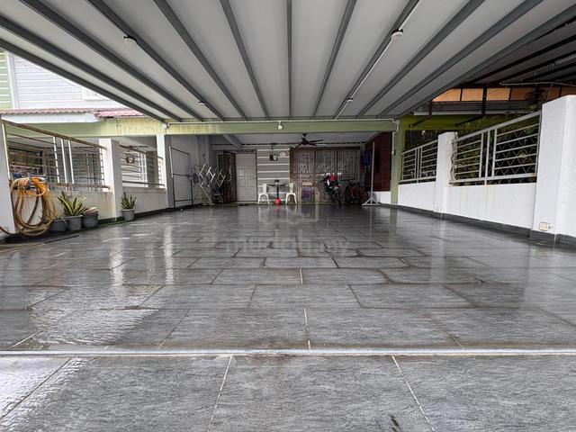 Fully Furnished Renovated Double Storey Seri Bangi 1