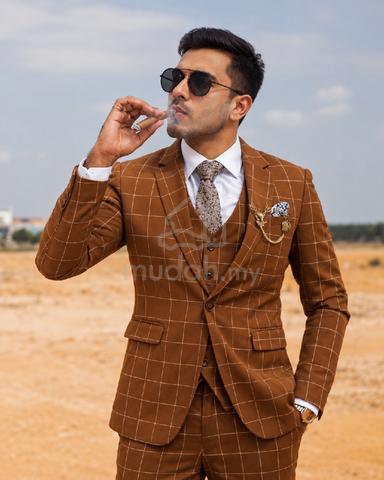 Bespoke Designer 3-Piece Suit + ASOS Brown Shoes | - photo 5 of 6