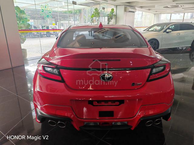 2023 Toyota GR 86 (M) with GR BODYKIT Mileage 2k - 4