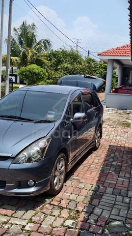 2004 Toyota WISH 1.8 TYPE S (A) - 2
