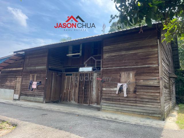 Serdang House For Sale 1