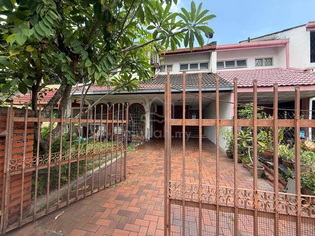 24x75 Double Storey Lorong Rahim Kajai Taman Tun Dr Ismail TTDI KL 1