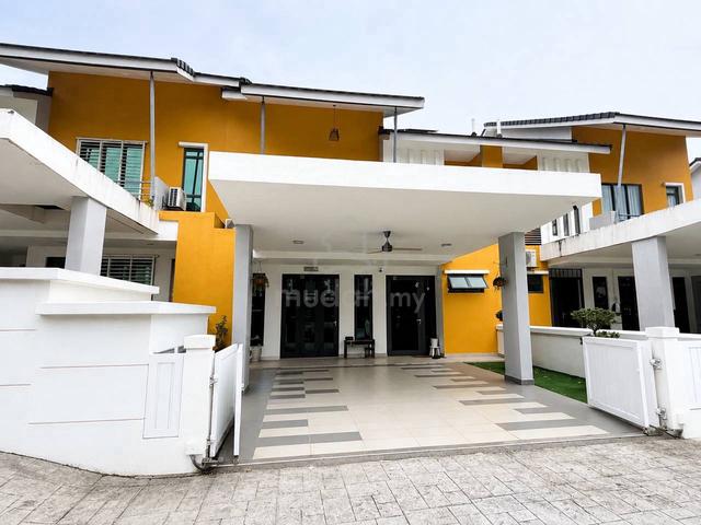 Pelangi Residence Presint 11, Putrajaya FREEHOLD Two Storey Superlink 1