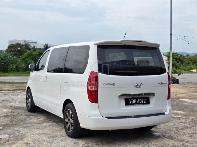 2019 Hyundai GRAND STAREX 2.5 EXECUTIVE PLUS - 2