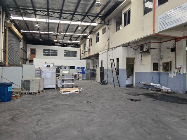Senai Idaman 2 units 1.5 Storey Semi D Factory For Sales 1