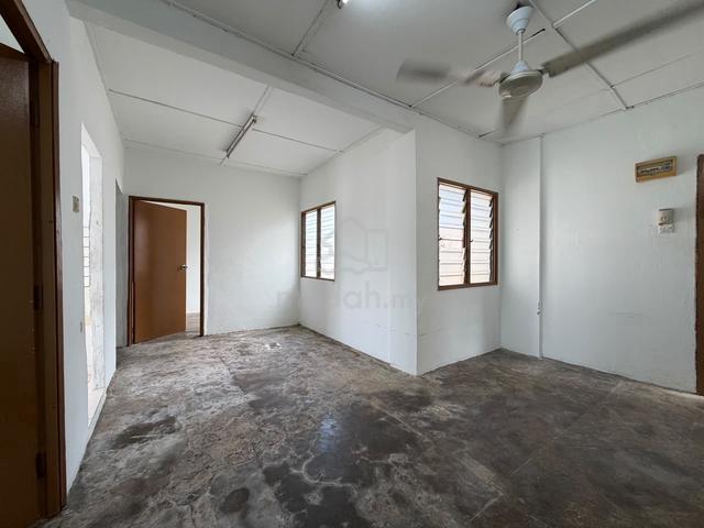Palma Apartment (Bandar Country Homes) 1