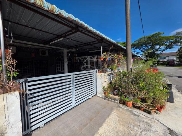 Teres Setingkat Taman sungai mas untuk dijual 1