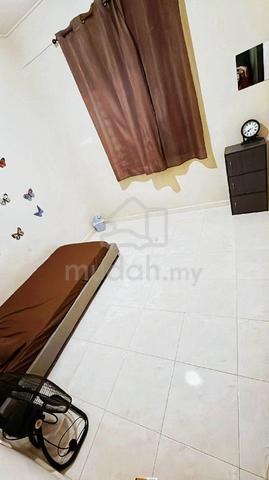 Medium Room Taman Bukit Indah  1