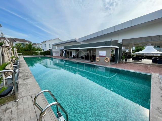 【Welcome Million Club 】ROSEVILLE PUTERI JAYA - Double Storey SEMI D 1