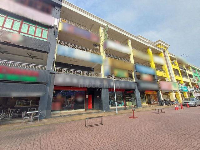 Facing main road ‼️4 Storey Shop Platinum Walk Danau Kota Setapak 1