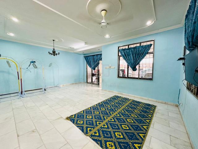 【Convenient Yours Parent 】TAMAN INTAN -Double Storey SEMI D House 1