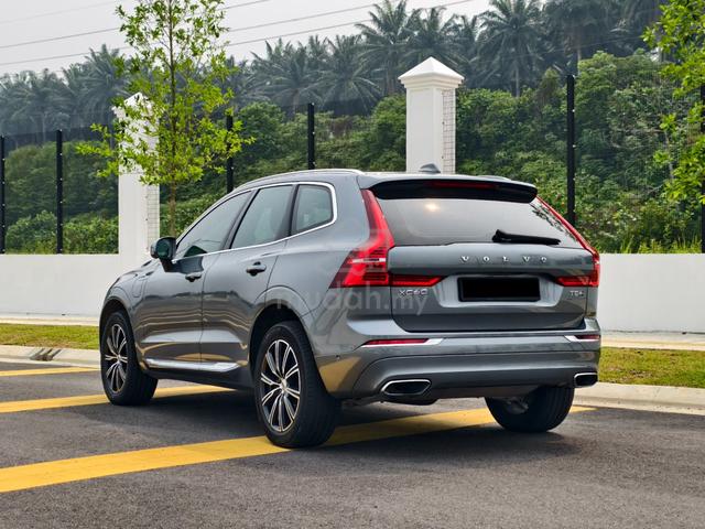 2019 Volvo XC60 2.0 T8 INSCRIPTION PLUS Volvo Serv - 4