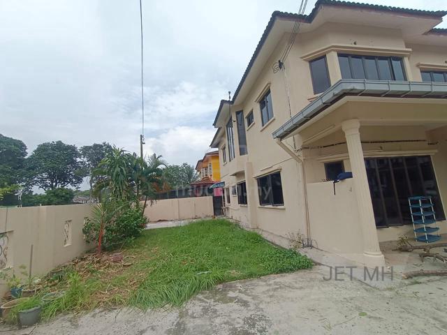 Taman Sentosa Temenggung Corner House 2 Storey Huge Land for Sale 1