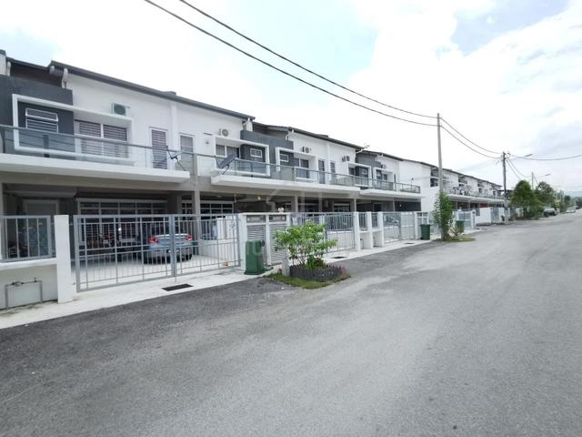2 Storey House Camelia Residence Tasik Kesuma Semenyih For Rent 1