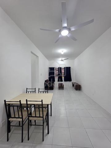 Residensi Acacia 1