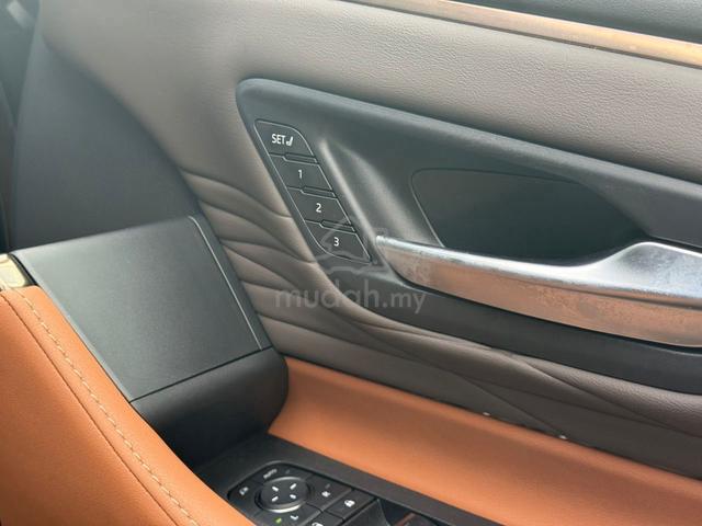 DIM R/MNTR 2024 Toyota VELLFIRE Z PREMIER 10k KM - 5