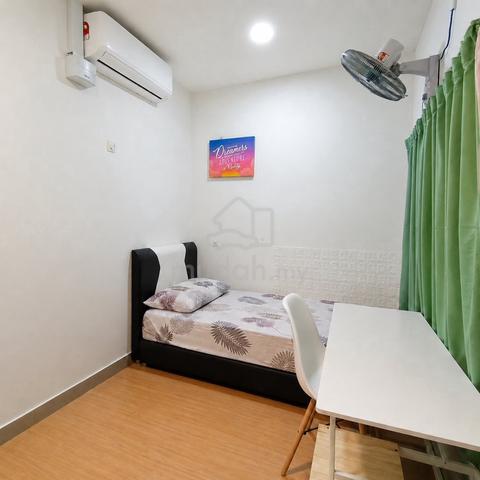 Single Room for FEMALE @ Connaught Avenue | MRT Taman Connaught 1