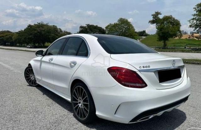 Mercedes benz w205 C300 AMG - 3
