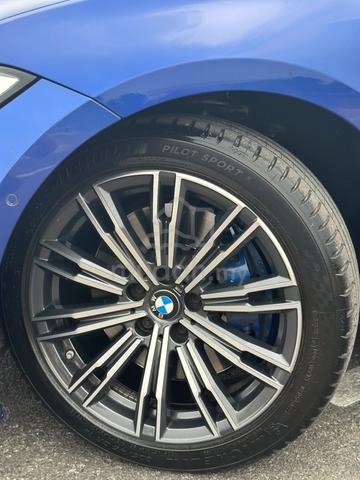 BMW 330I M sport - 4