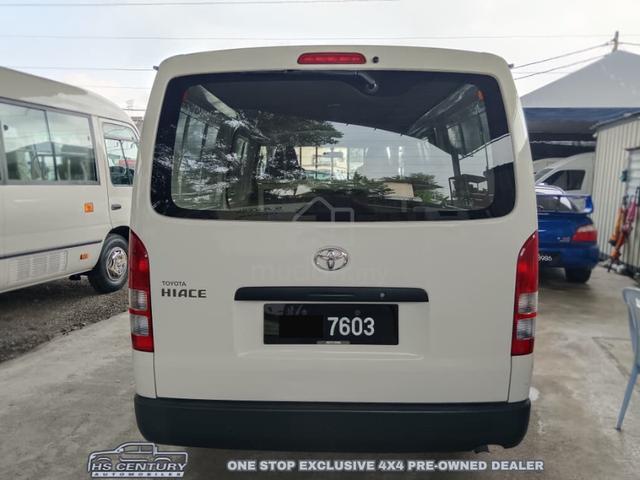2019 Toyota HIACE 2.5 PANEL VAN (M) - 4