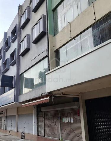 3 storey intermediate 1