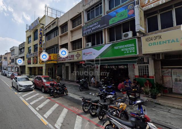 Kepong Corner Retail Shop High Exposure Facing Mainroad near MRT/LRT 1
