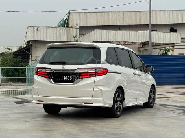 2015 Honda ODYSSEY 2.4 EXV (A) Absolute - 2