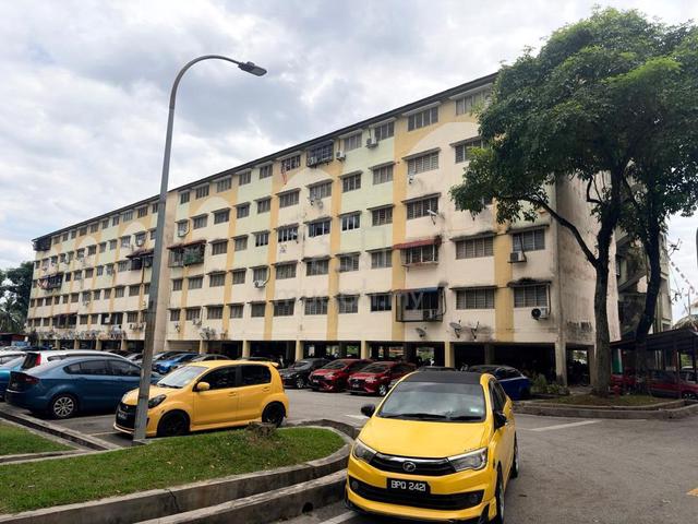 Flat PKNS Seksyen 24 Shah Alam 1