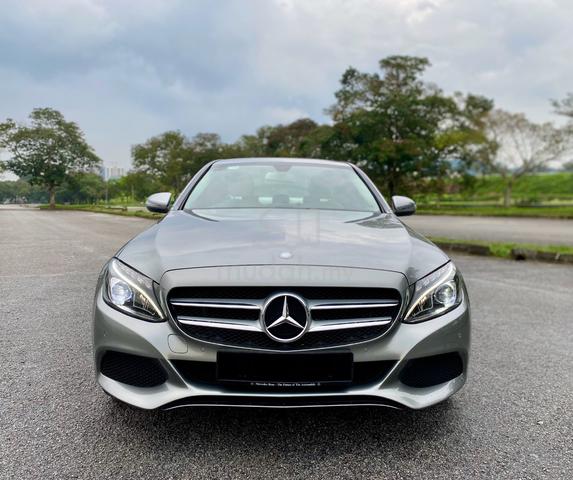 Mercedes Benz C200 AVANTGARDE 2.0 (A) 2015 - 2