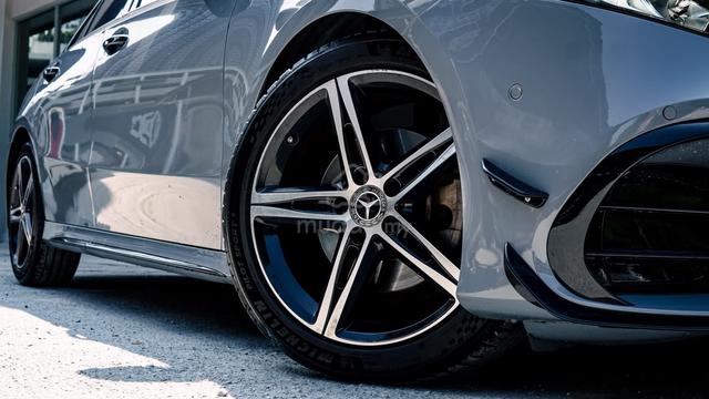 Mercedes Benz A200 1.3 CONVERT A35S AMG FLIFT 2020 - 5