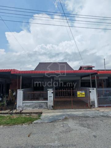 Single Storey Terrace House For Rent Tmn Muar 1