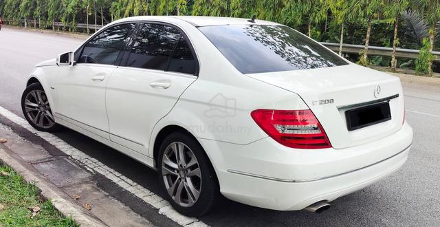 Mercedes Benz C200 1.8(A)CGI BlueEFCY FACELIFT EDI - 2