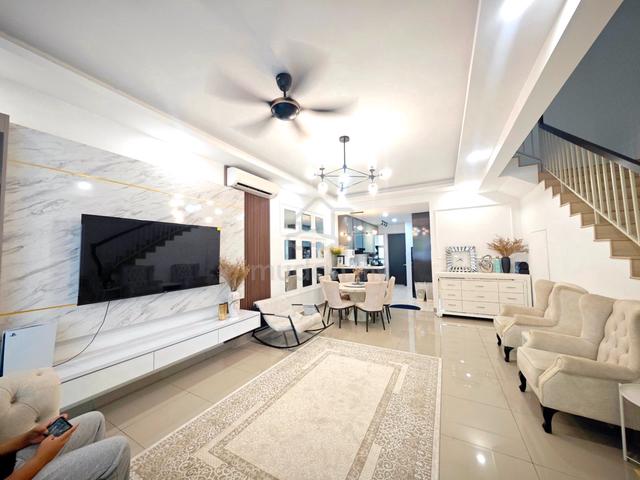 FULLY RENOVATED Double Storey Amani Serenia City Kota Warisan Sepang 1