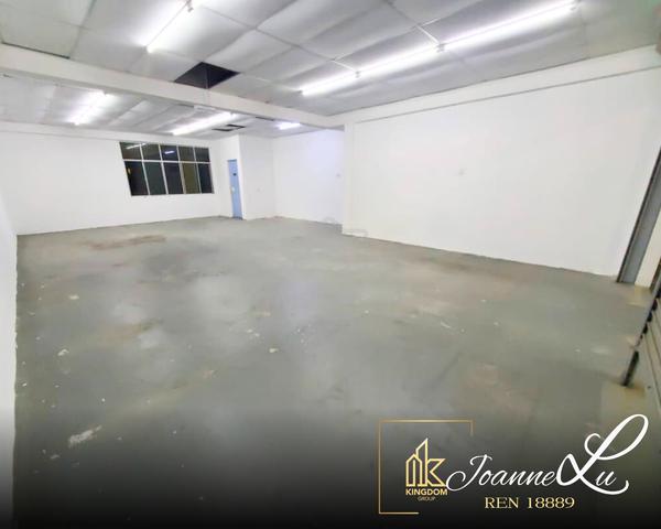[Membakut] Non-Flood 1st floor Shop for Rent! 1